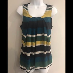 🦋NY&Co Top. Size Medium💕🦋